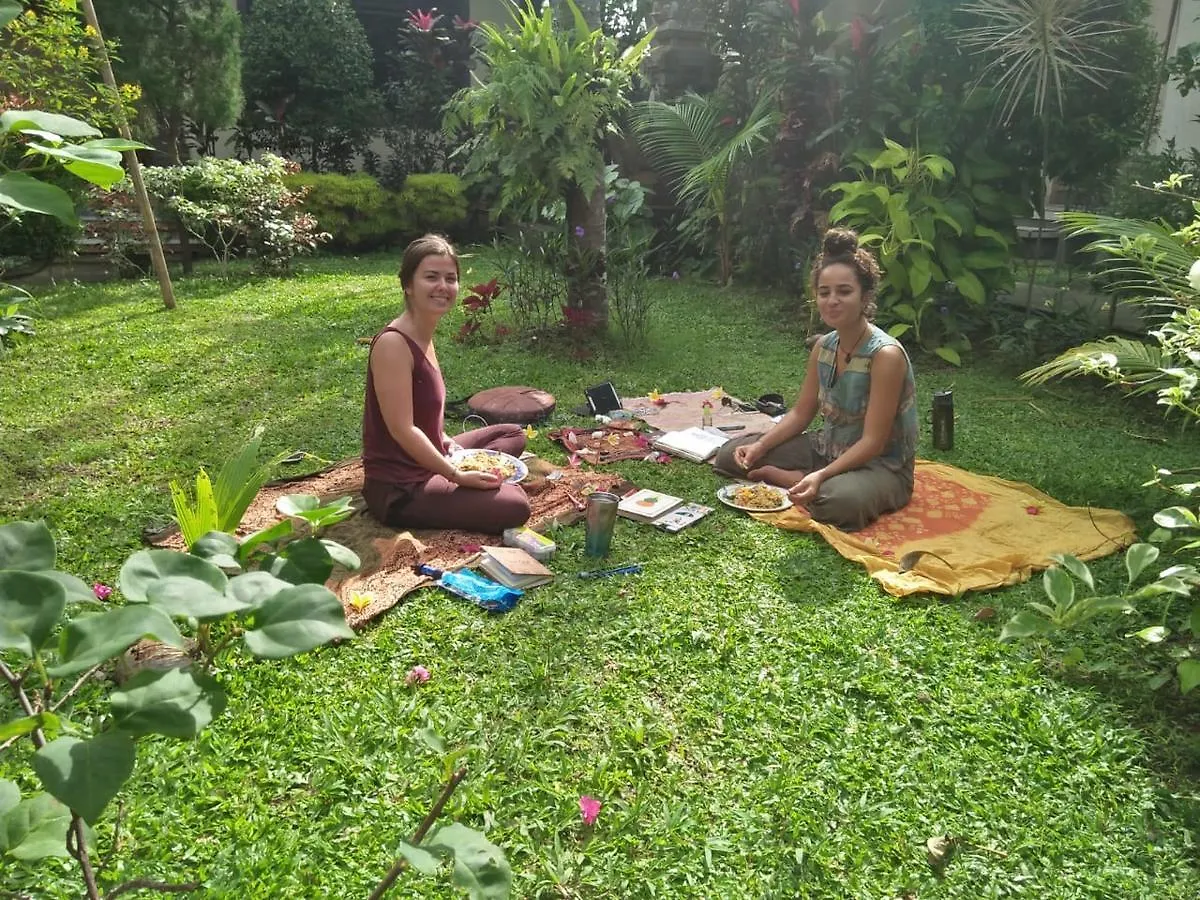 Nyuh Gading Accommodation Ubud Проживание в семье
